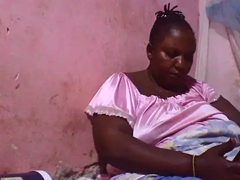 big clits online show from February 19, 3:02 am