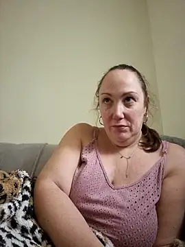 Snapshot of Wisie_Cutie chatting on December 29, 2:21 pm Wisie Cutie online show from December 29, 2:21 pm