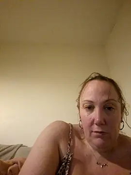 Snapshot of Wisie_Cutie chatting on January 23, 9:39 pm Wisie Cutie online show from January 23, 9:39 pm