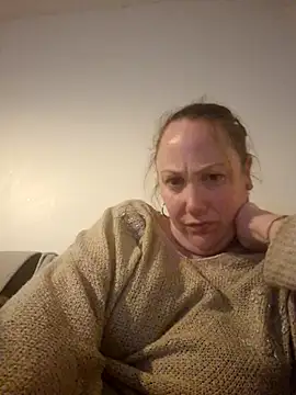 Snapshot of Wisie_Cutie chatting on March 23, 12:04 am Wisie Cutie online show from March 23, 12:04 am