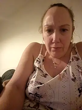 Wisie Cutie online show from January 9, 12:24 am