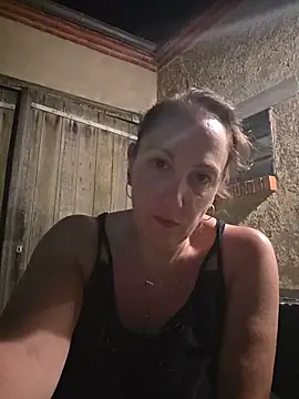 Wisie Cutie online show from June 15, 9:06 pm