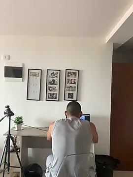 Snapshot of rick03_leto chatting on October 17, 7:49 pm rick03 leto online show from October 17, 7:49 pm