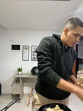 Snapshot of rick03_leto chatting on October 23, 5:51 am rick03 leto online show from October 23, 5:51 am