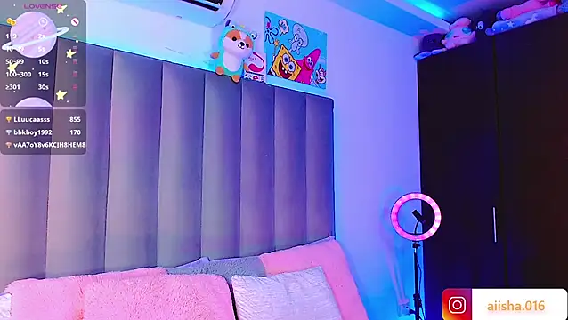 AiishaRose online show from January 7, 1:03 pm