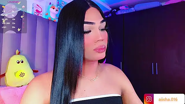 AiishaRose online show from March 15, 1:07 pm