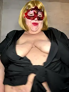 mariannecox online show from December 8, 1:13 am