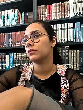 Snapshot of Annya-sweet chatting on December 2, 3:51 pm Annya-sweet online show from December 2, 3:51 pm