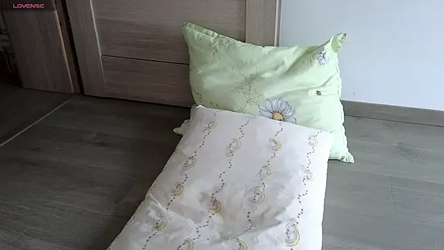 Claraxxxxx online show from December 6, 12:49 pm