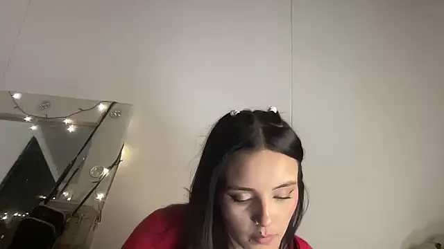 Snapshot of salome_polaniiee chatting on December 28, 8:58 am salome polaniiee online show from December 28, 8:58 am