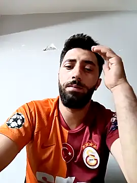 Snapshot of Rakiyy34 chatting on October 15, 1:11 pm Rakiyy34 online show from October 15, 1:11 pm