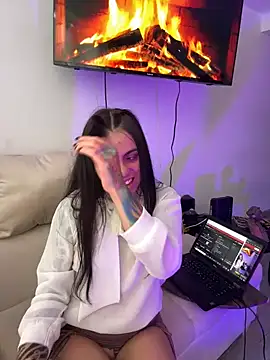 i am nina  online show from November 23, 9:36 pm