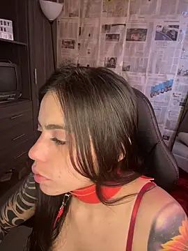 i am nina  online show from February 14, 9:22 pm