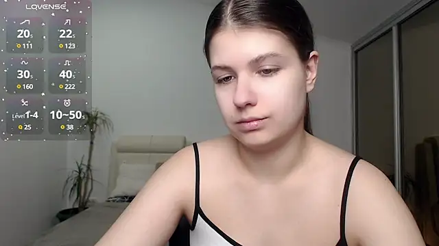 Snapshot of SayMeow_ chatting on February 2, 9:45 pm SayMeow online show from February 2, 9:45 pm