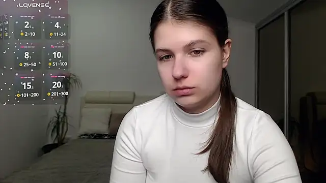 Snapshot of SayMeow_ chatting on February 3, 5:29 am SayMeow online show from February 3, 5:29 am