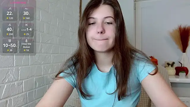 Snapshot of SayMeow_ chatting on September 24, 7:01 am SayMeow online show from September 24, 7:01 am