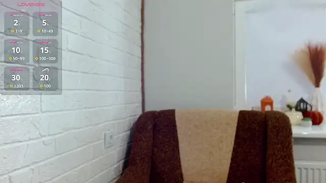 Snapshot of SayMeow_ chatting on October 31, 11:55 am SayMeow online show from October 31, 11:55 am