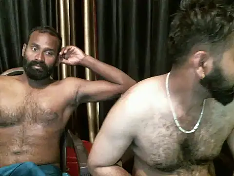 Snapshot of indian2 chatting on February 3, 3:09 am indian2 online show from February 3, 3:09 am