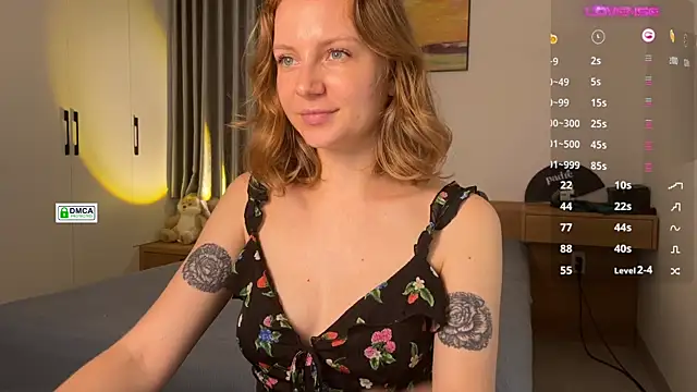 Snapshot of RedFires chatting on December 11, 8:36 am RedFires online show from December 11, 8:36 am