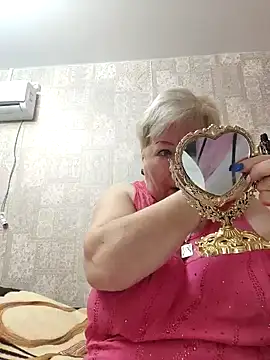 EffectFiona online show from January 29, 11:04 pm