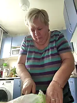 EffectFiona online show from February 14, 3:54 am