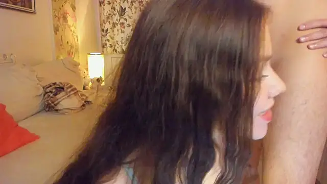 Snapshot of OceanSkyBaby chatting on October 10, 1:37 am OceanSkyBaby online show from October 10, 1:37 am