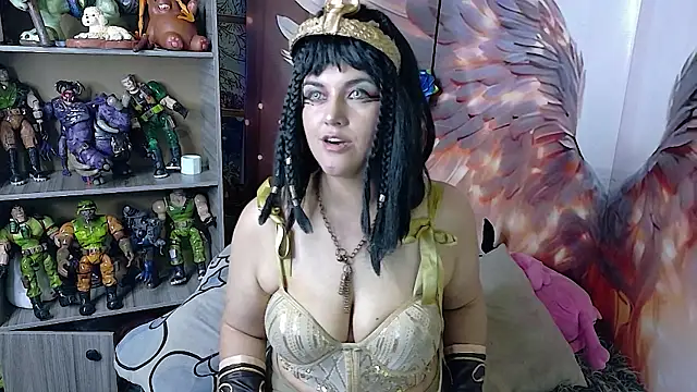 Snapshot of cristina_blu21 chatting on July 18, 10:19 am cristina blu21 online show from July 18, 10:19 am