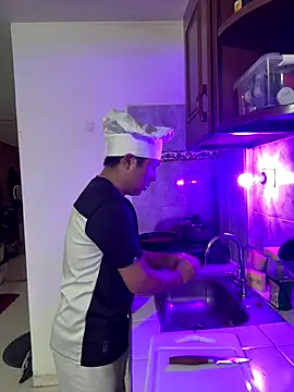 andrewmhilton  online show from September 17, 6:53 pm