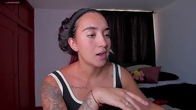 Snapshot of _Tammyy chatting on December 12, 7:59 pm Tammyy online show from December 12, 7:59 pm