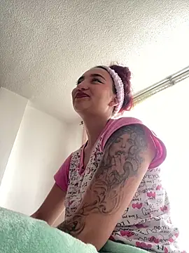 Snapshot of _Tammyy chatting on February 28, 7:14 pm Tammyy online show from February 28, 7:14 pm