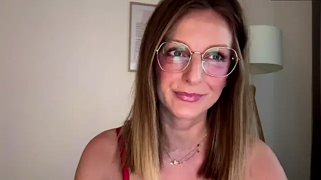 HornyJudith online show from February 10, 7:01 am