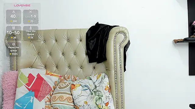 Snapshot of MatureHorny_70 chatting on March 11, 11:37 pm MatureHorny 70 online show from March 11, 11:37 pm