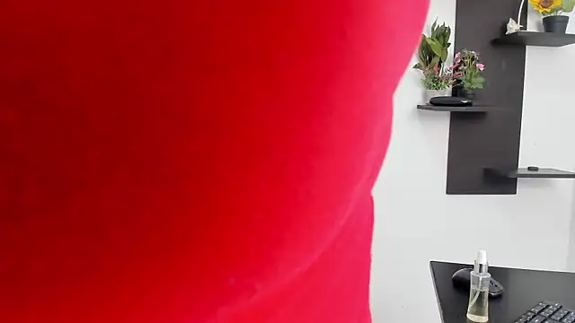 Snapshot of MatureHorny_70 chatting on March 17, 8:19 pm MatureHorny 70 online show from March 17, 8:19 pm