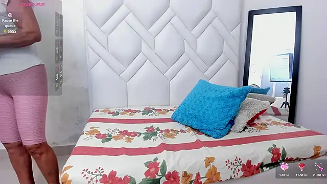 Snapshot of MatureHorny_70 chatting on November 8, 12:38 pm MatureHorny 70 online show from November 8, 12:38 pm