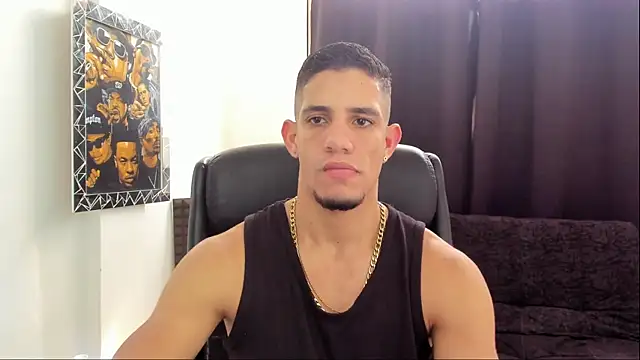 jhonnysnow17 online show from July 2, 6:58 pm