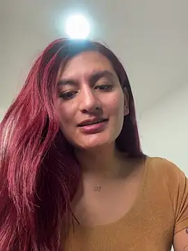 Snapshot of ari_artis chatting on October 29, 3:09 am ari artis online show from October 29, 3:09 am