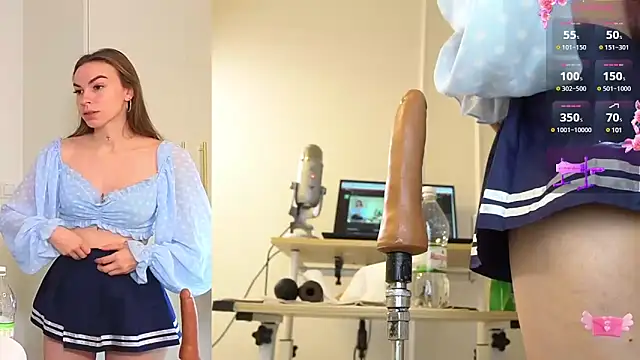 Snapshot of Miss69Ri99 chatting on January 25, 8:31 pm Miss69Ri99 online show from January 25, 8:31 pm