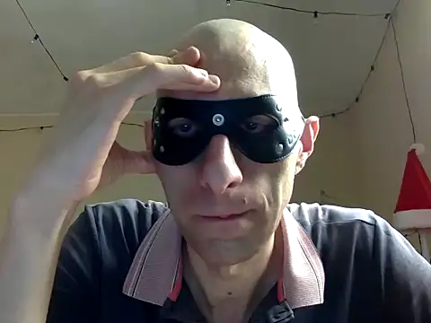 HandsomeAlfie online show from December 18, 12:18 pm