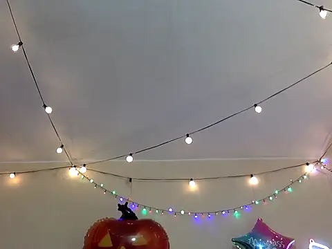 HandsomeAlfie online show from October 19, 2:45 am