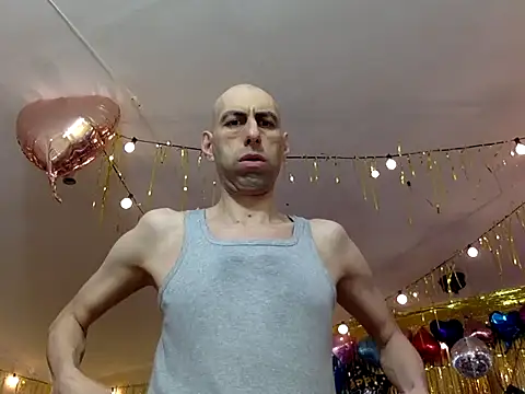 HandsomeAlfie online show from January 14, 2:28 am