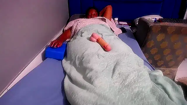 Lelety79 online show from July 7, 4:59 am