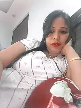 Poojabhabi101 online show from February 4, 5:42 am