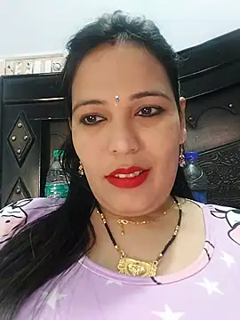 Poojabhabi101 online show from February 12, 6:08 am