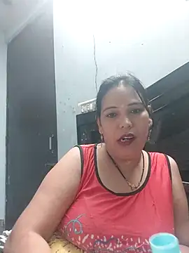 Poojabhabi101 online show from May 4, 5:03 am