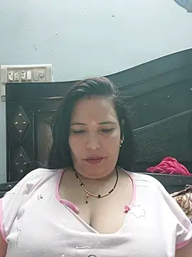 Poojabhabi101 online show from June 20, 5:54 am