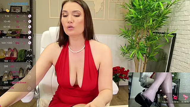 SelineSole online show from March 13, 8:22 pm