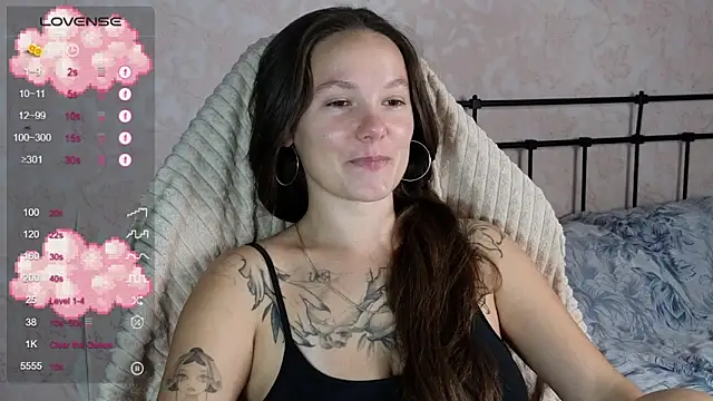 lil luna x online show from June 29, 9:15 pm
