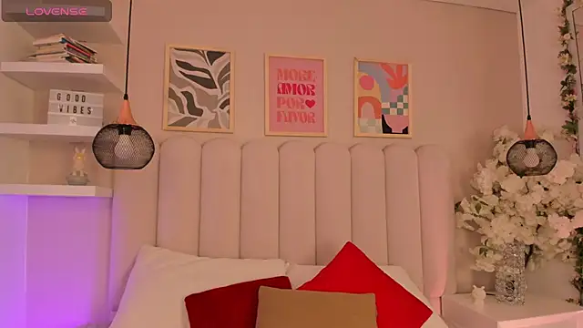 cute  cherry  online show from February 10, 8:24 pm