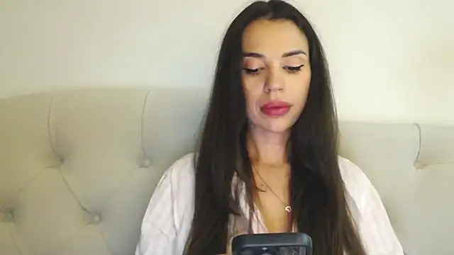 Mika Gold online show from September 15, 7:25 pm