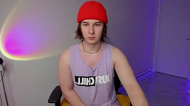 Vincent Strong online show from March 3, 1:21 am